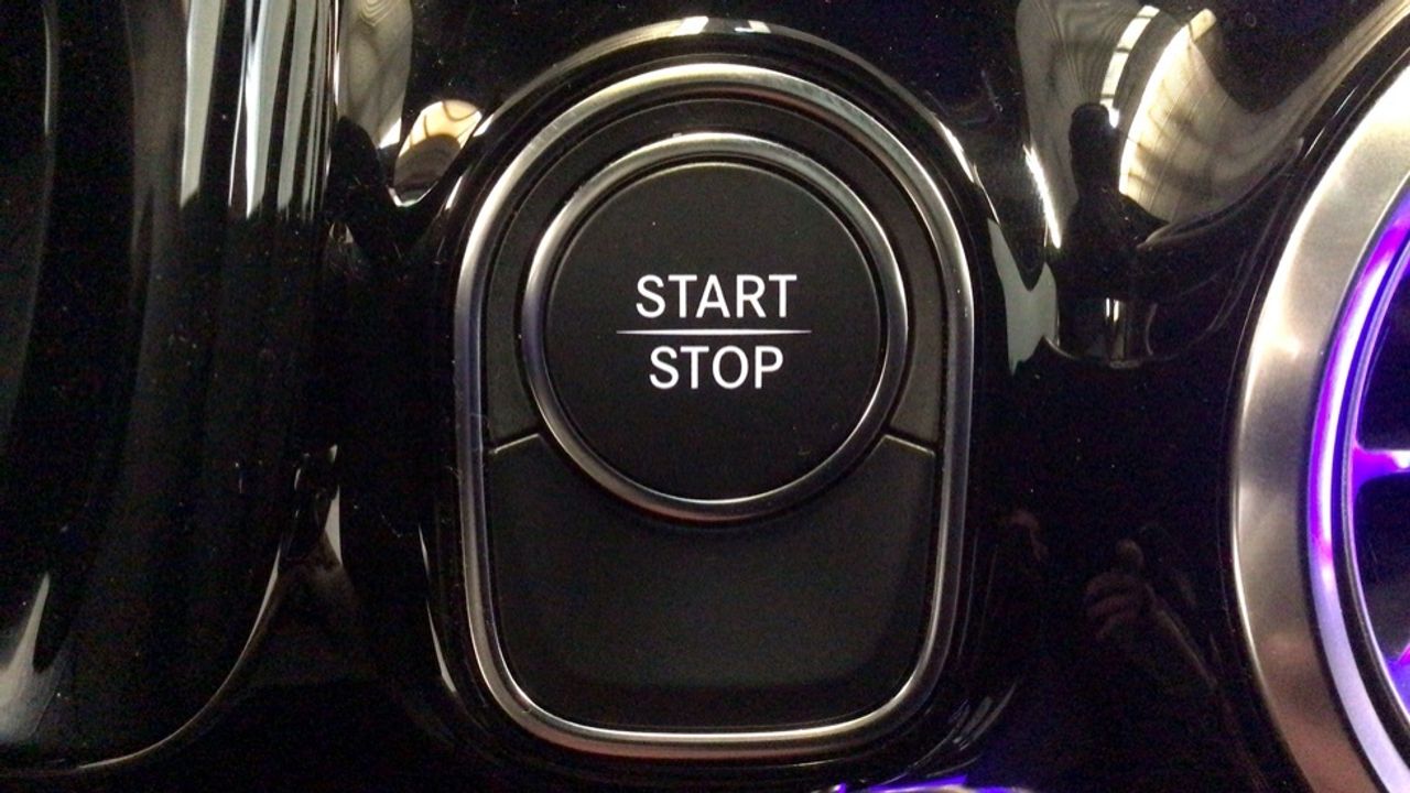 Foto Mercedes-Benz EQA 24