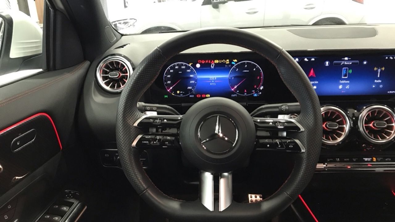 Foto Mercedes-Benz Clase GLA 9