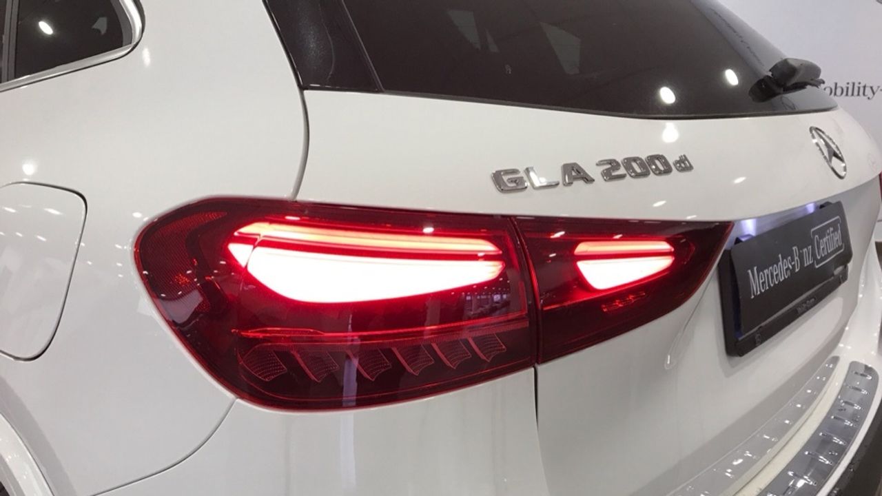 Foto Mercedes-Benz Clase GLA 20