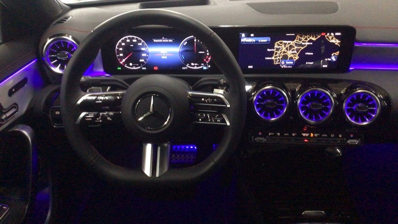 Foto Mercedes-Benz Clase CLA 9