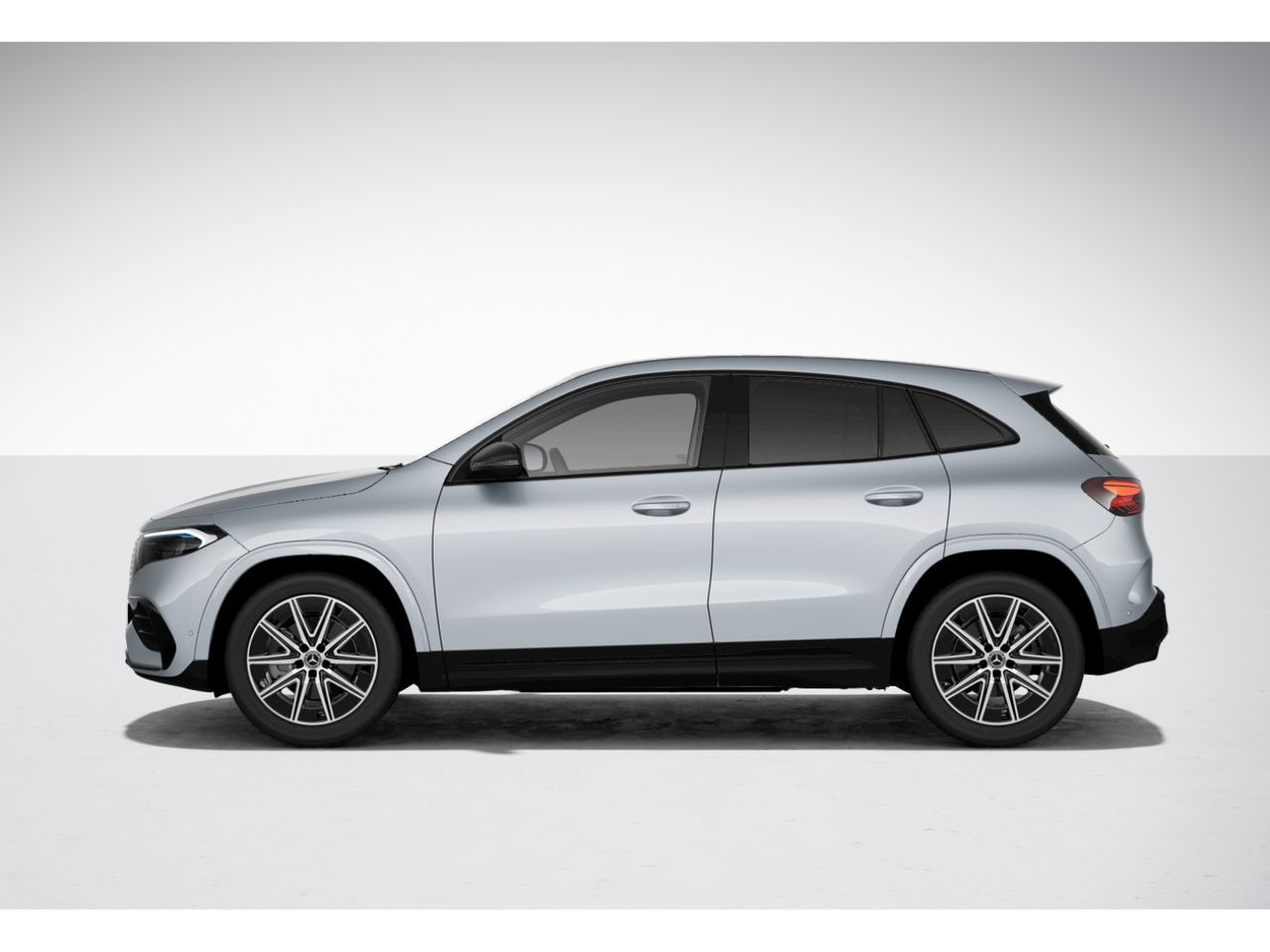 Foto Mercedes-Benz EQA 8