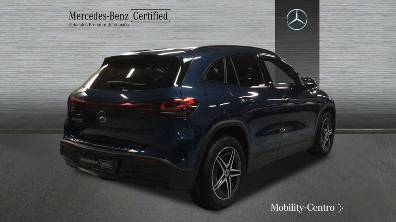 Foto Mercedes-Benz EQA 2