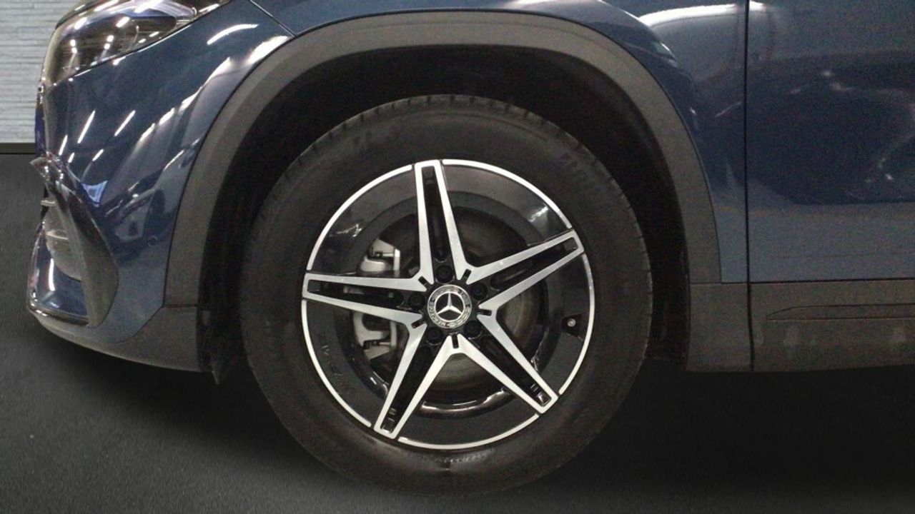 Foto Mercedes-Benz EQA 5