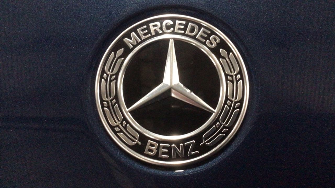 Foto Mercedes-Benz EQA 13
