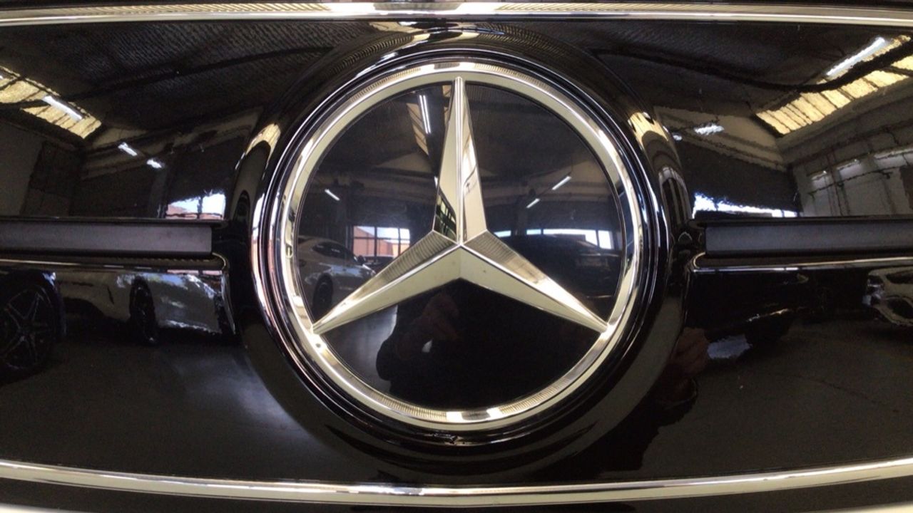 Foto Mercedes-Benz EQA 14