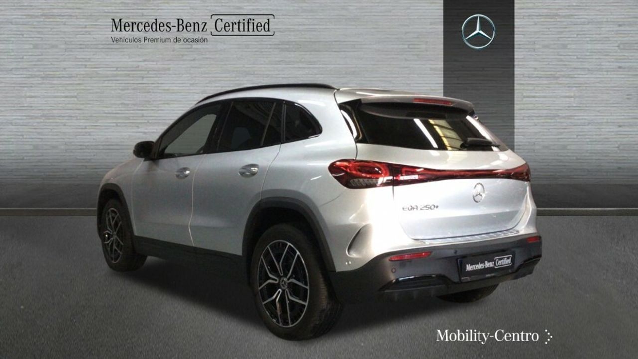 Foto Mercedes-Benz EQA 4