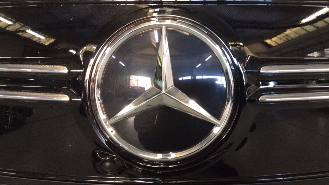 Foto Mercedes-Benz EQA 14