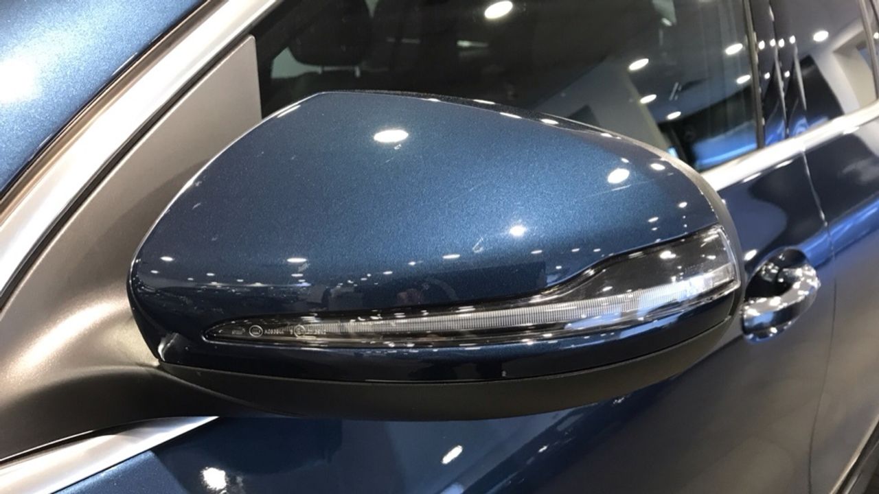Foto Mercedes-Benz EQA 16