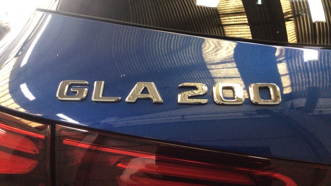 Foto Mercedes-Benz Clase GLA 12