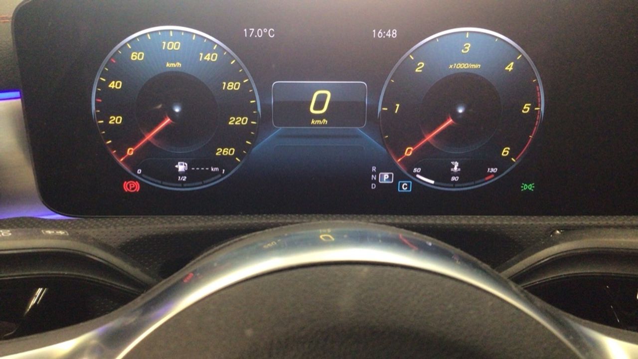 Foto Mercedes-Benz Clase CLA 20