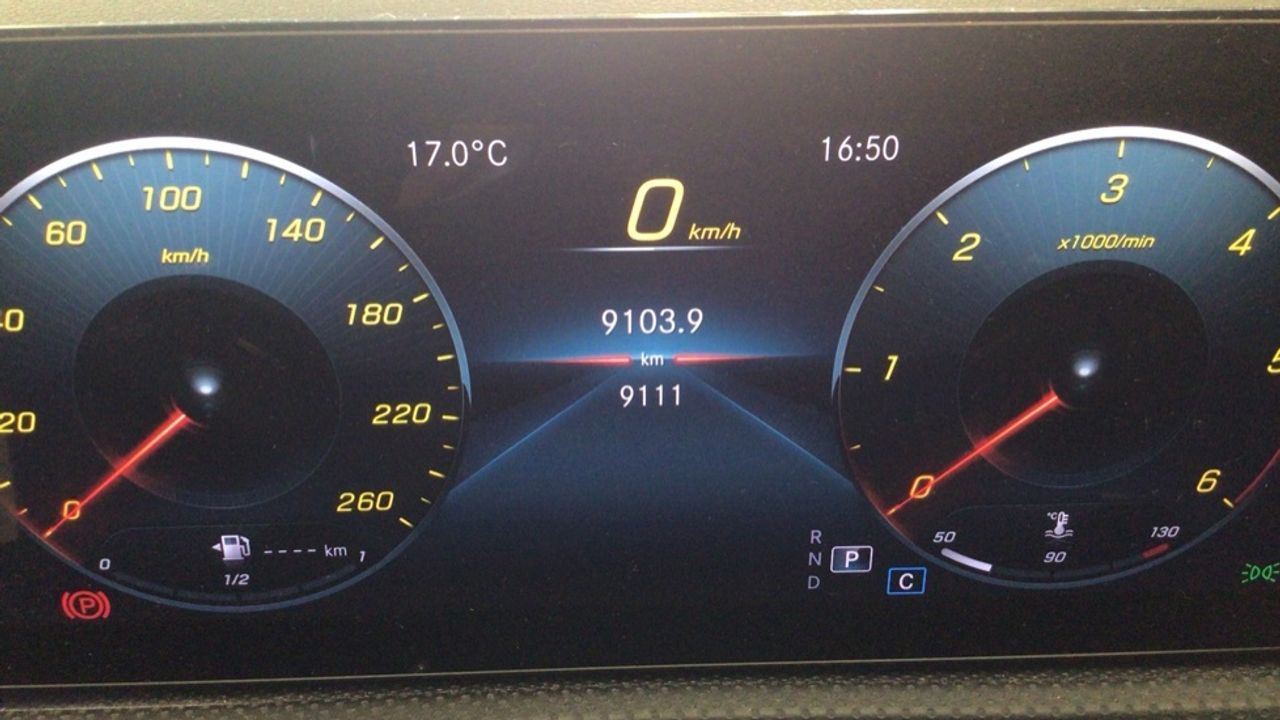 Foto Mercedes-Benz Clase CLA 27