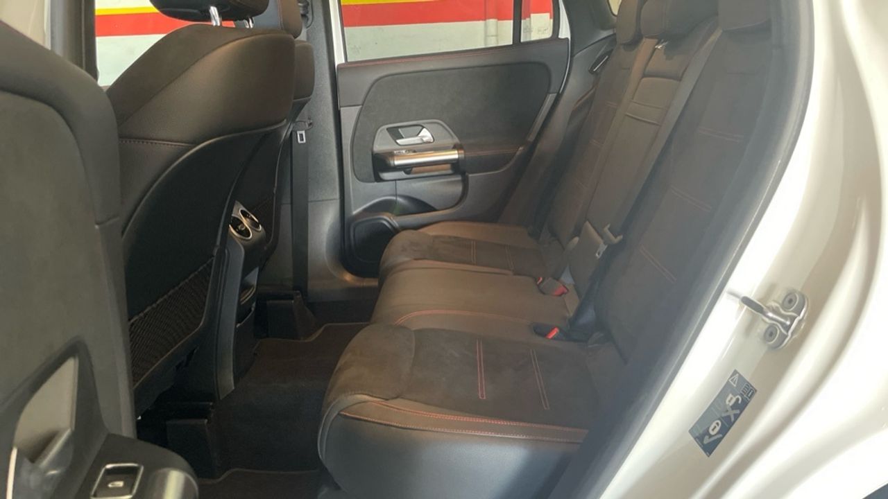 Foto Mercedes-Benz Clase GLA 11
