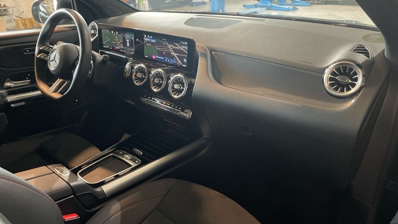 Foto Mercedes-Benz Clase GLA 10