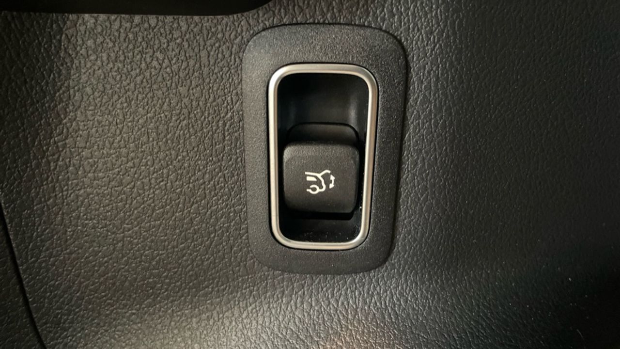 Foto Mercedes-Benz Clase GLA 26