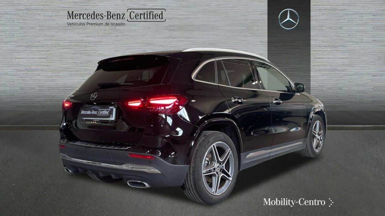 Foto Mercedes-Benz Clase GLA 2