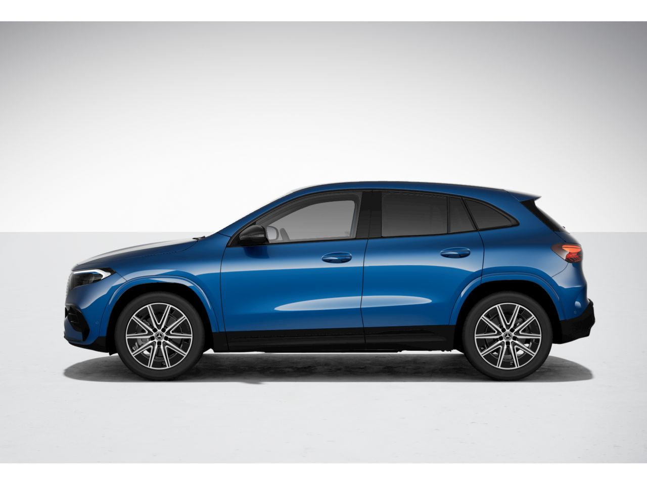 Foto Mercedes-Benz EQA 8