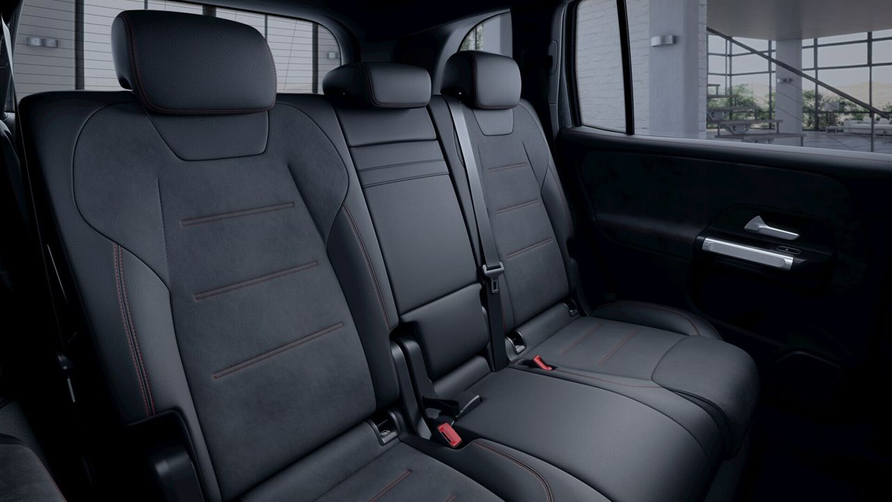 Foto Mercedes-Benz Clase GLB 11