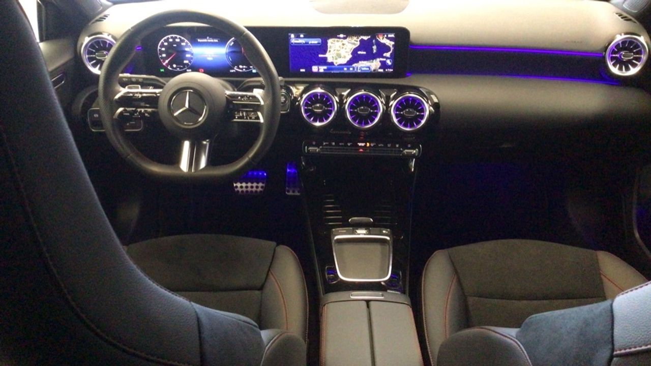 Foto Mercedes-Benz Clase A 8