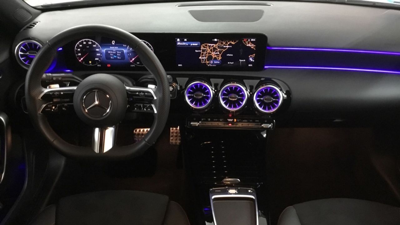 Foto Mercedes-Benz Clase A 8