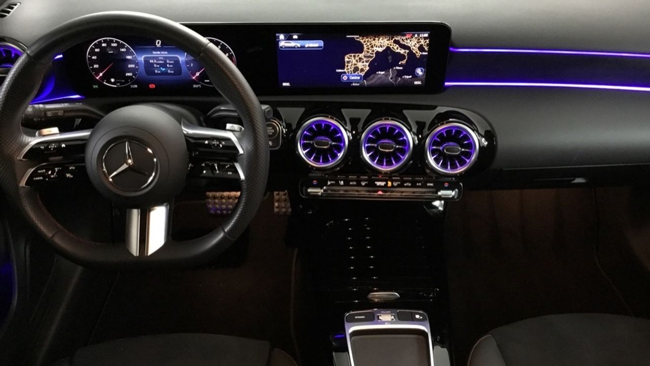 Foto Mercedes-Benz Clase A 8