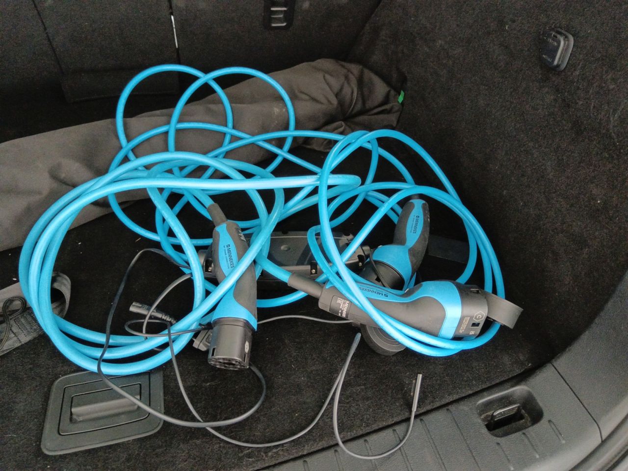 Foto Mazda CX-60 25