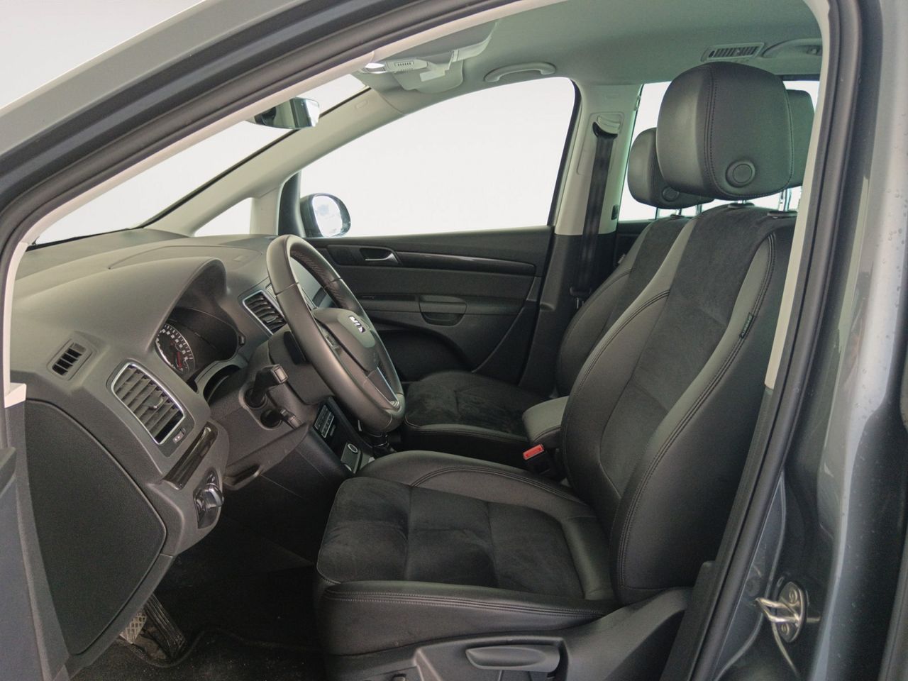 Foto Seat Alhambra 8