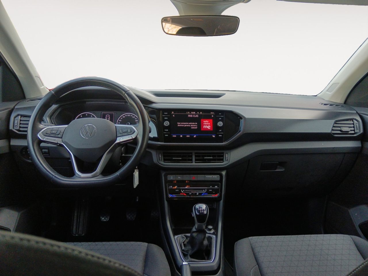 Foto Volkswagen T-Cross 6