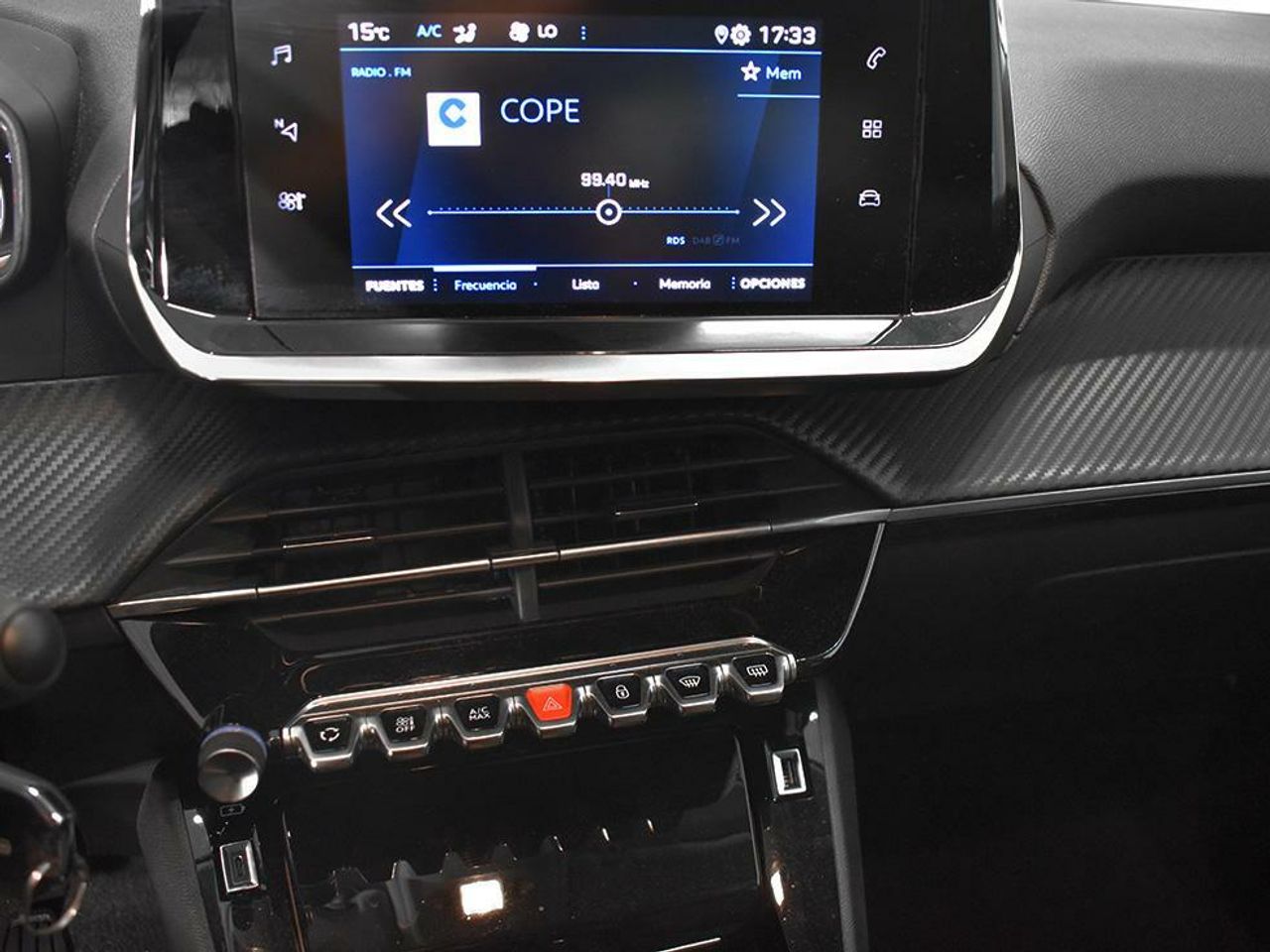 Foto Peugeot 208 8