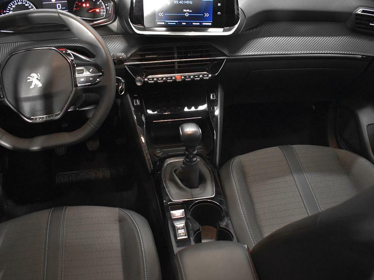 Foto Peugeot 208 12