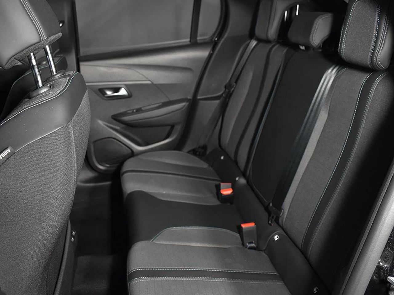Foto Peugeot 208 15