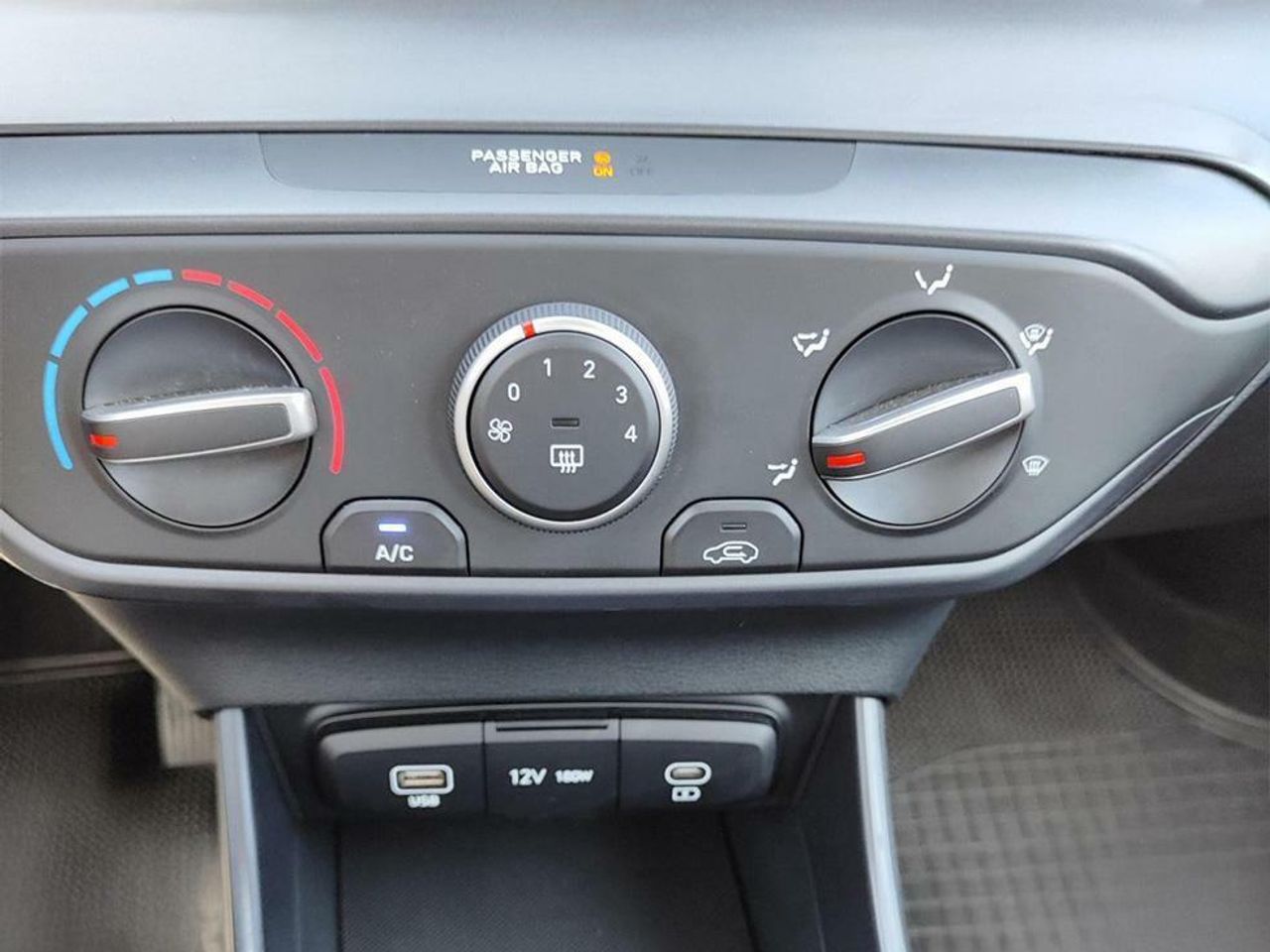 Foto Hyundai i20 13