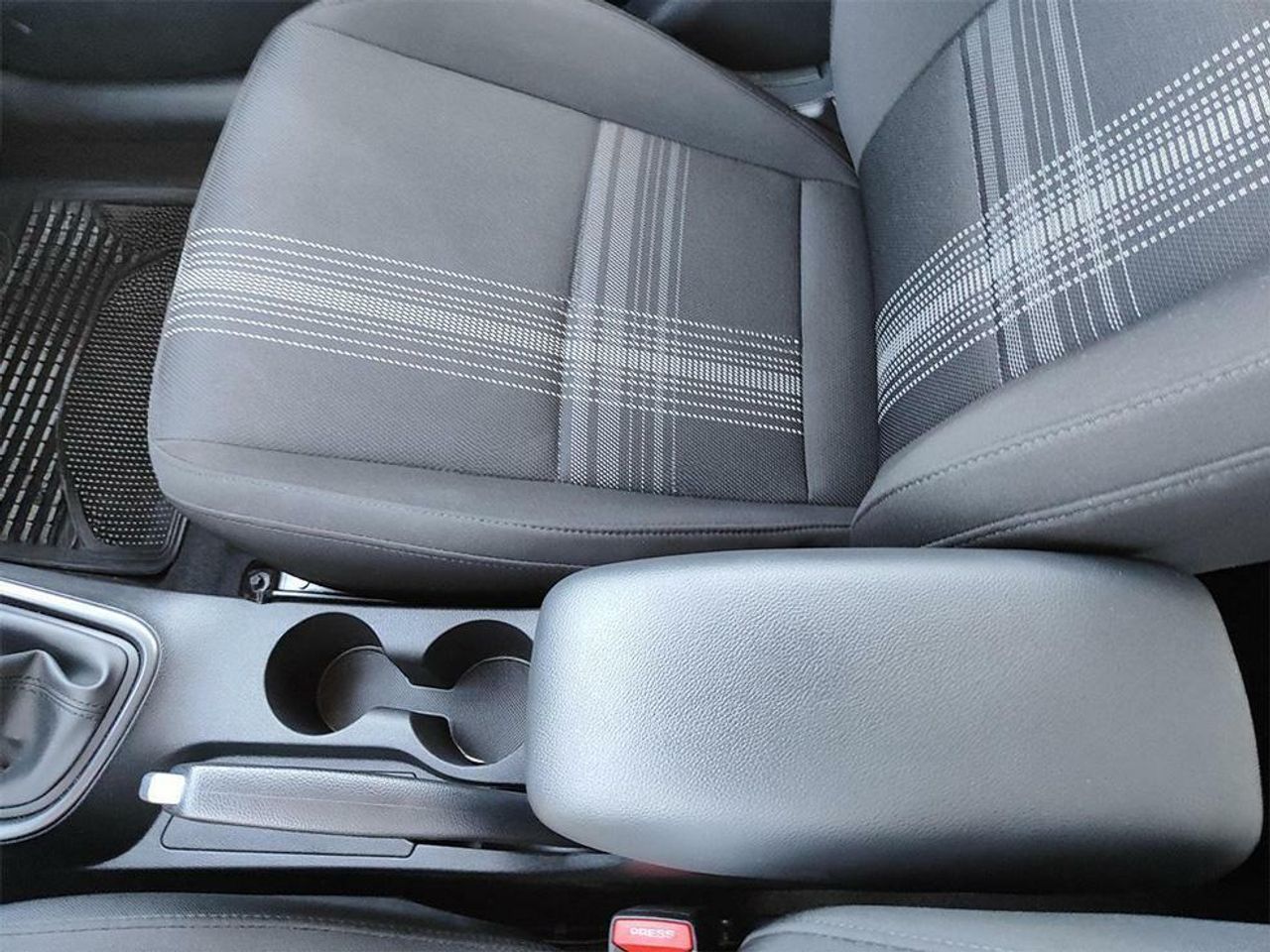Foto Hyundai i20 14