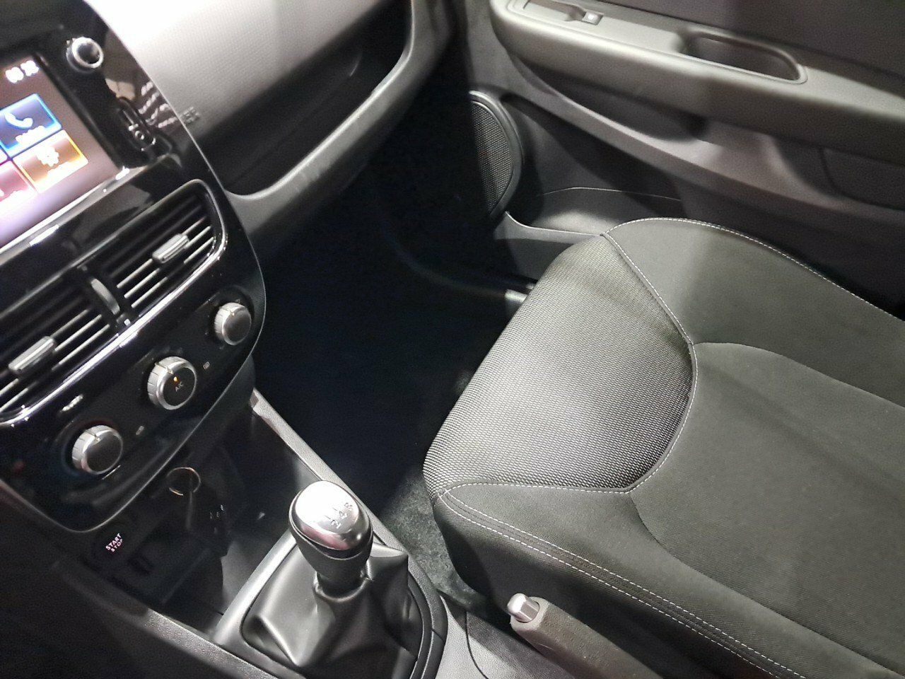 Foto Renault Clio 18