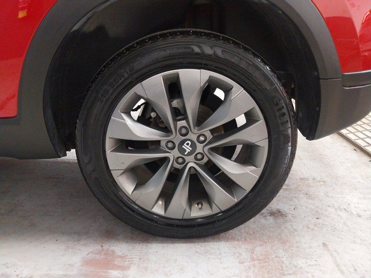 Foto DR Automobiles DR4 27