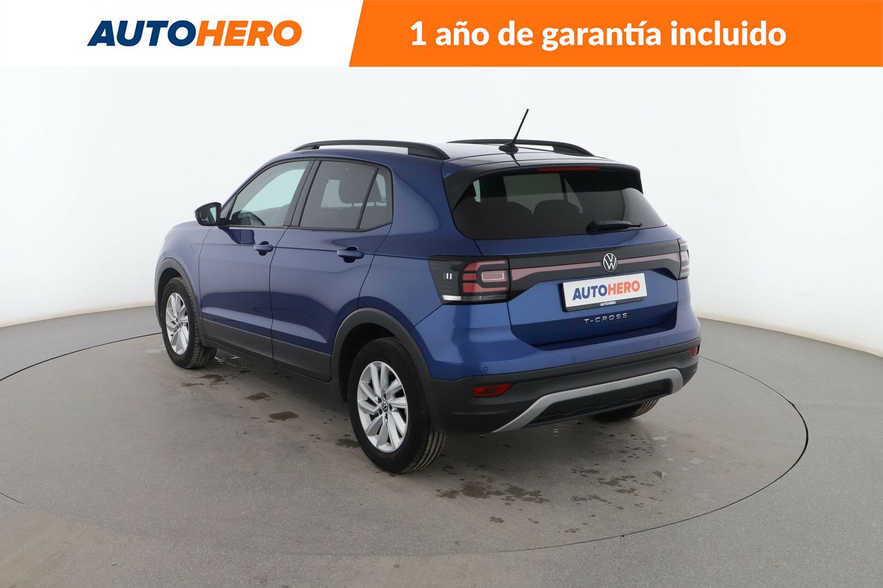 Foto Volkswagen T-Cross 4