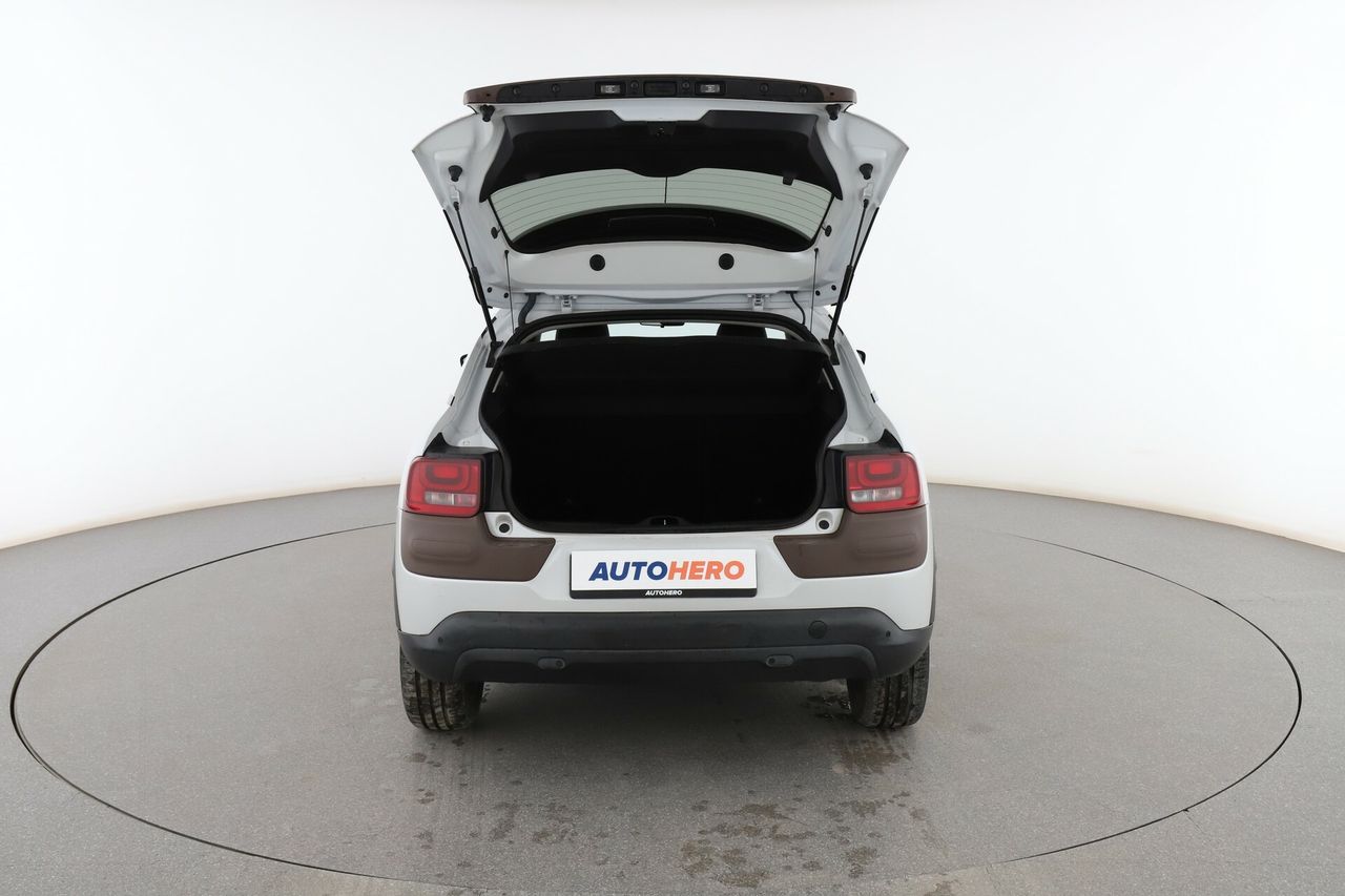 Foto Citroën C4 Cactus 16