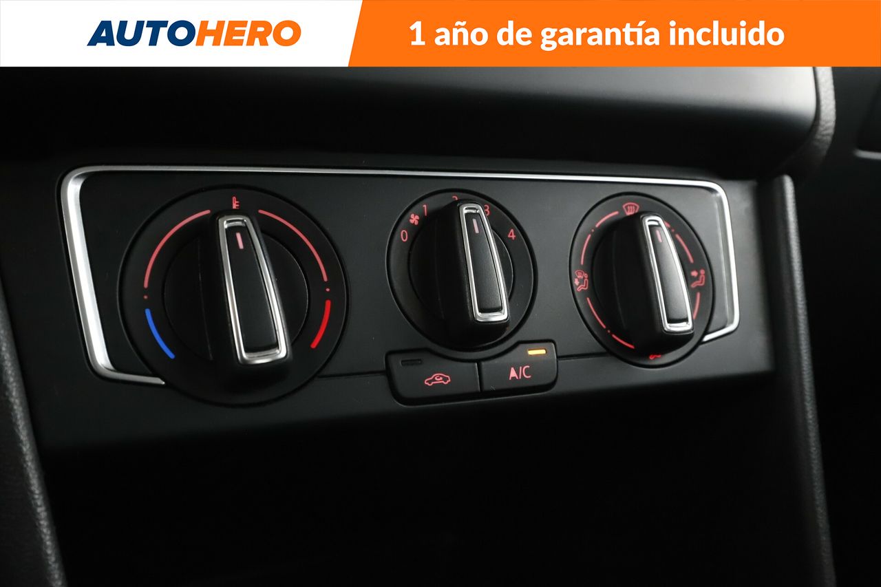 Foto Volkswagen Polo 23