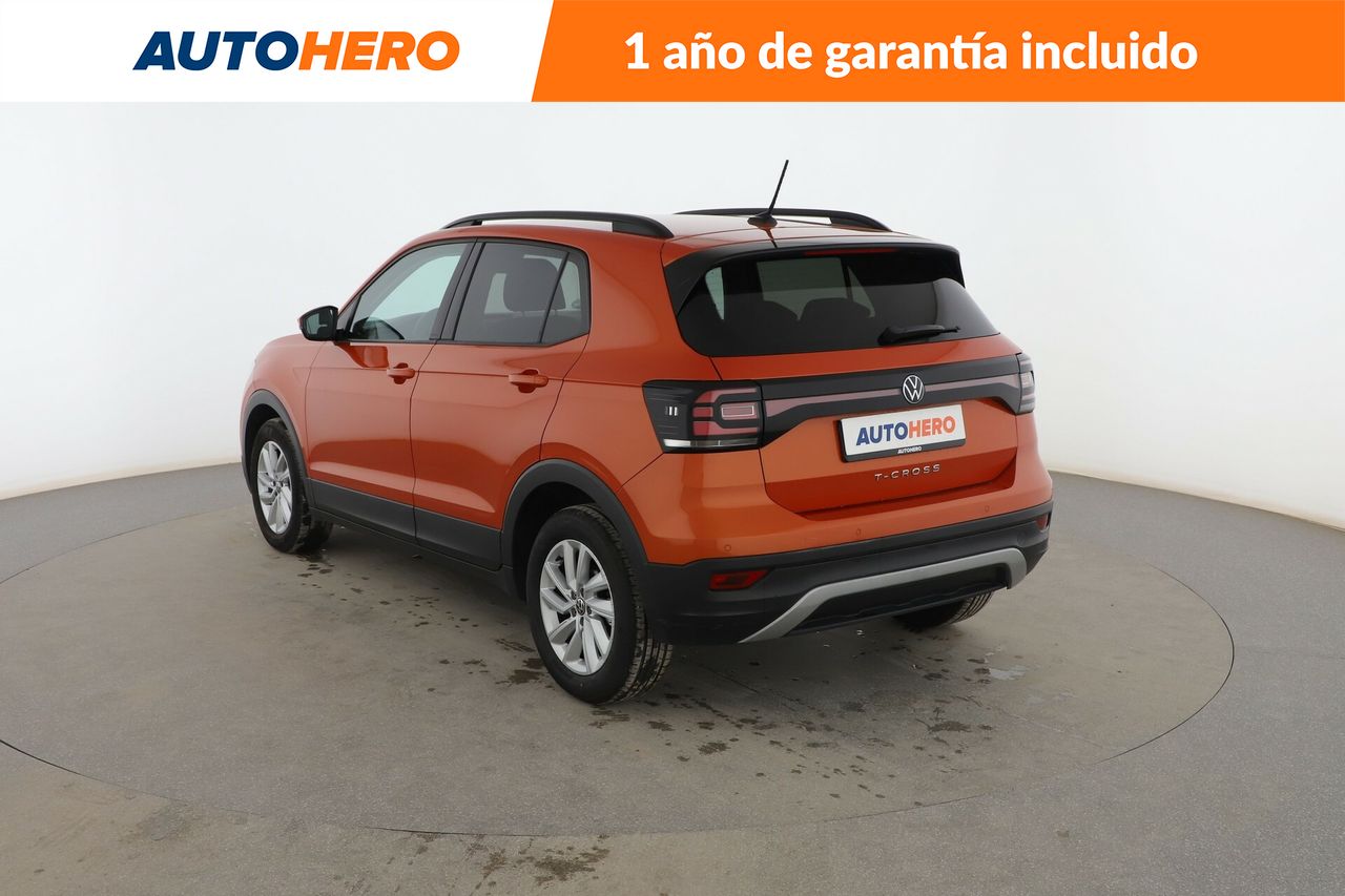 Foto Volkswagen T-Cross 4