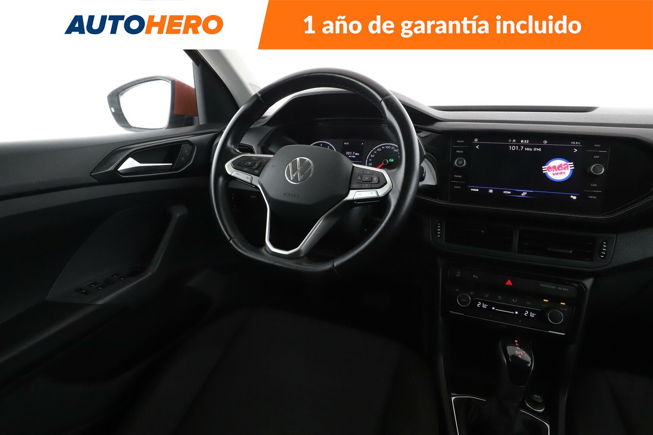 Foto Volkswagen T-Cross 14