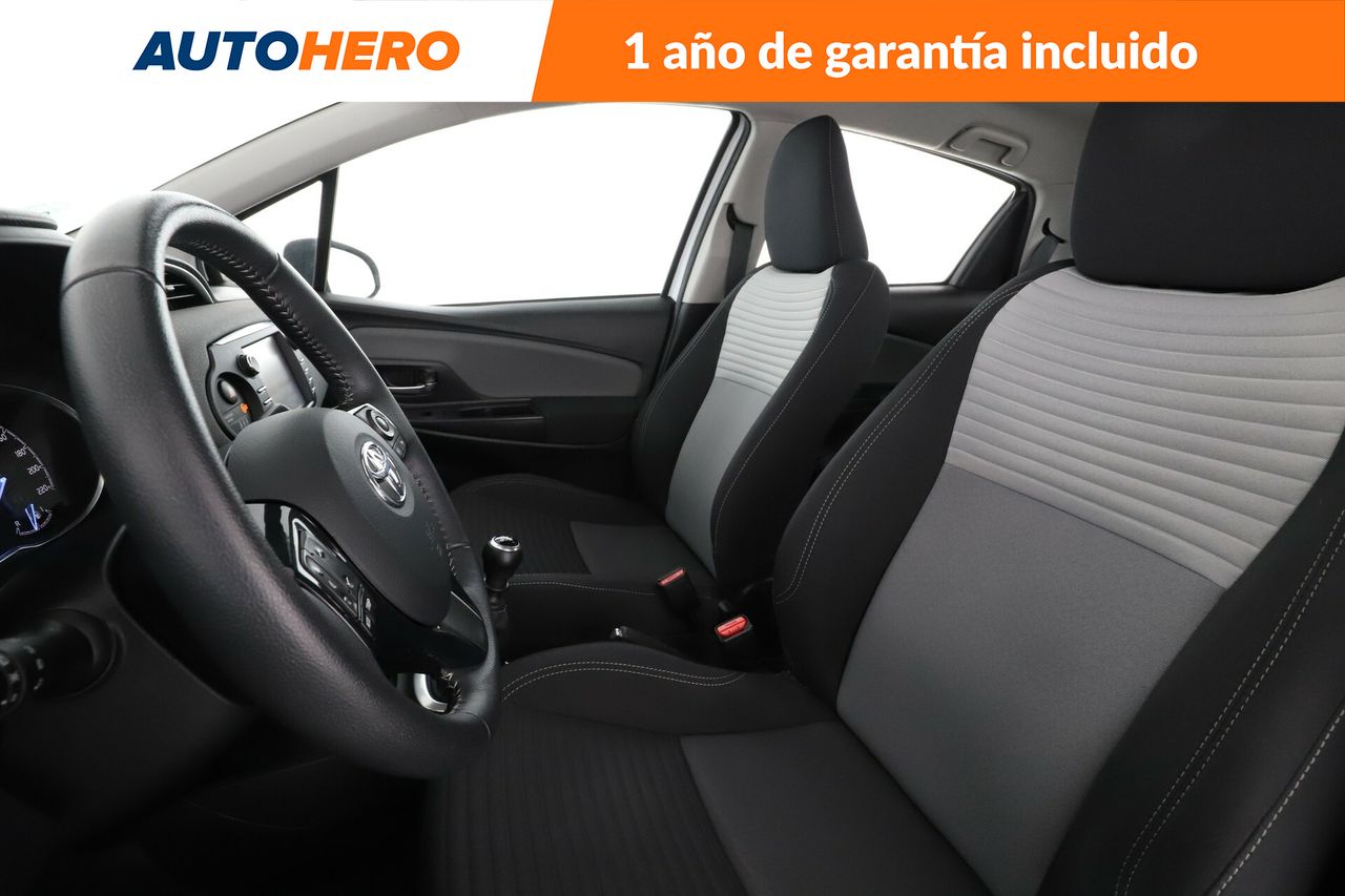 Foto Toyota Yaris 11