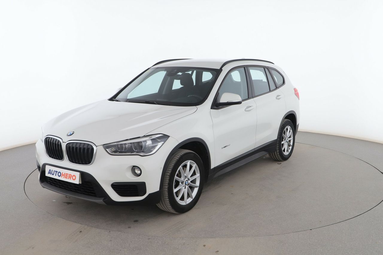 Foto BMW X1 1
