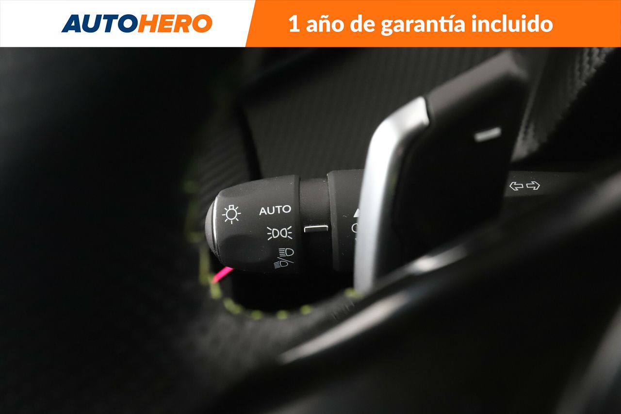 Foto Peugeot 208 32