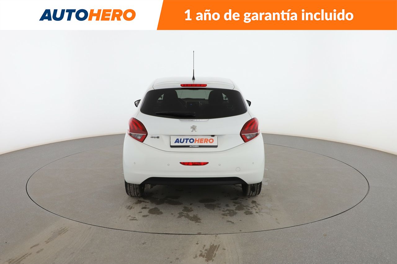Foto Peugeot 208 4