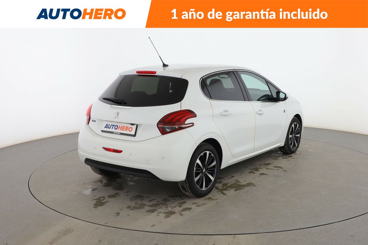 Foto Peugeot 208 5