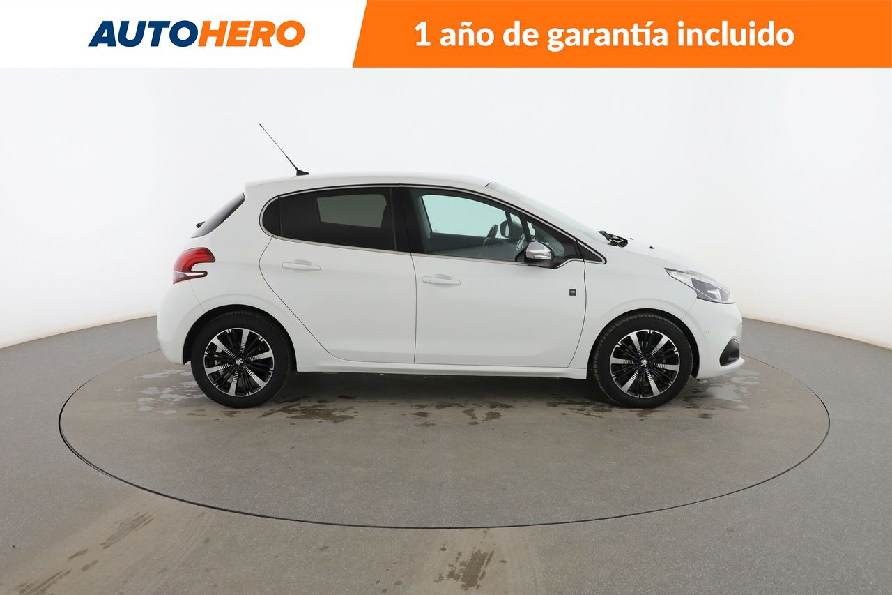Foto Peugeot 208 6