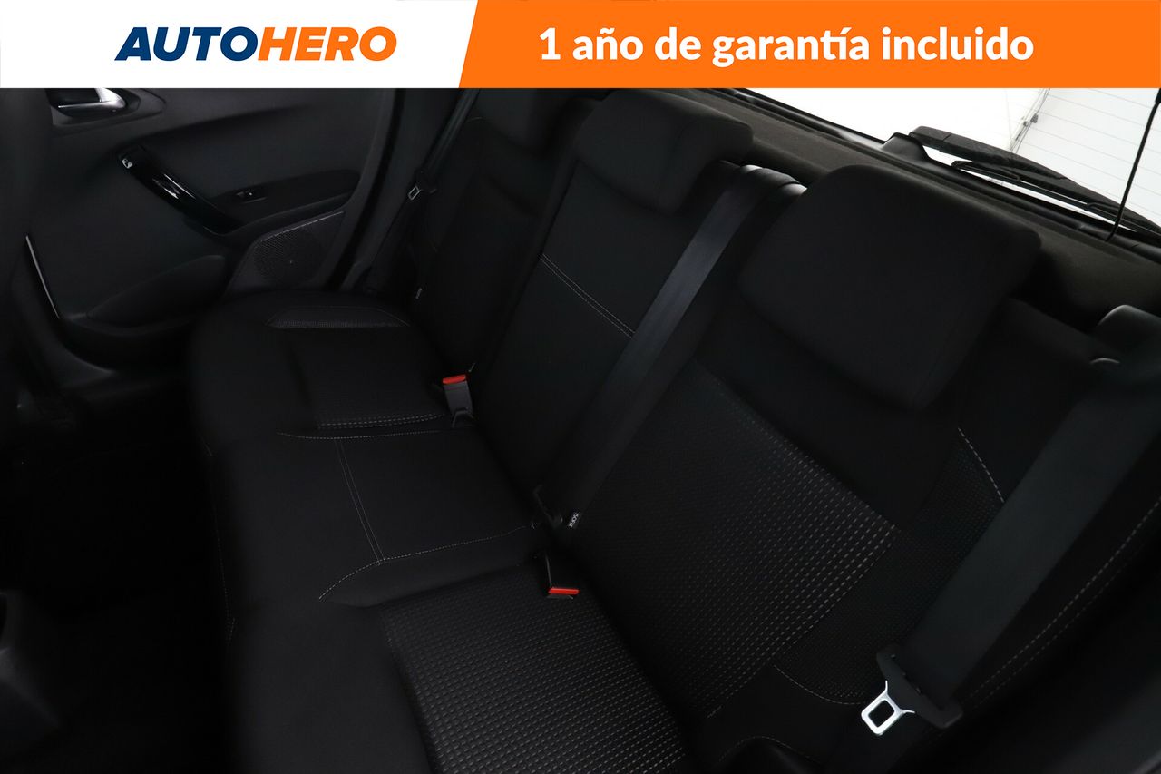 Foto Peugeot 208 14