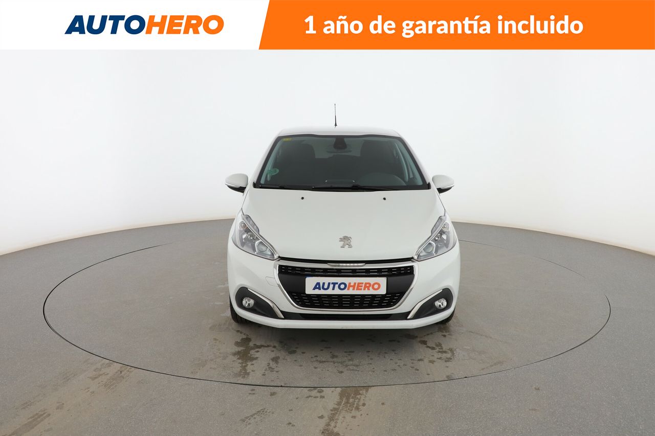 Foto Peugeot 208 8