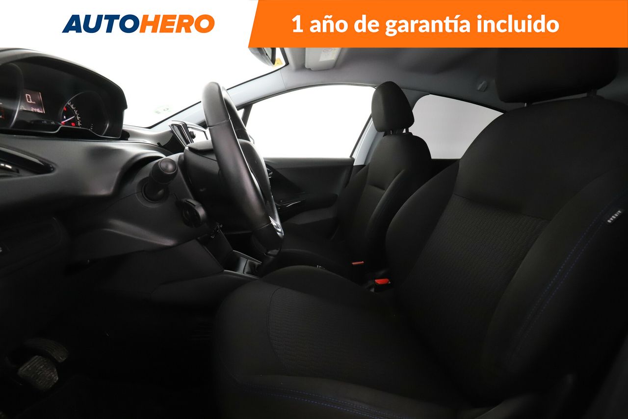 Foto Peugeot 208 10