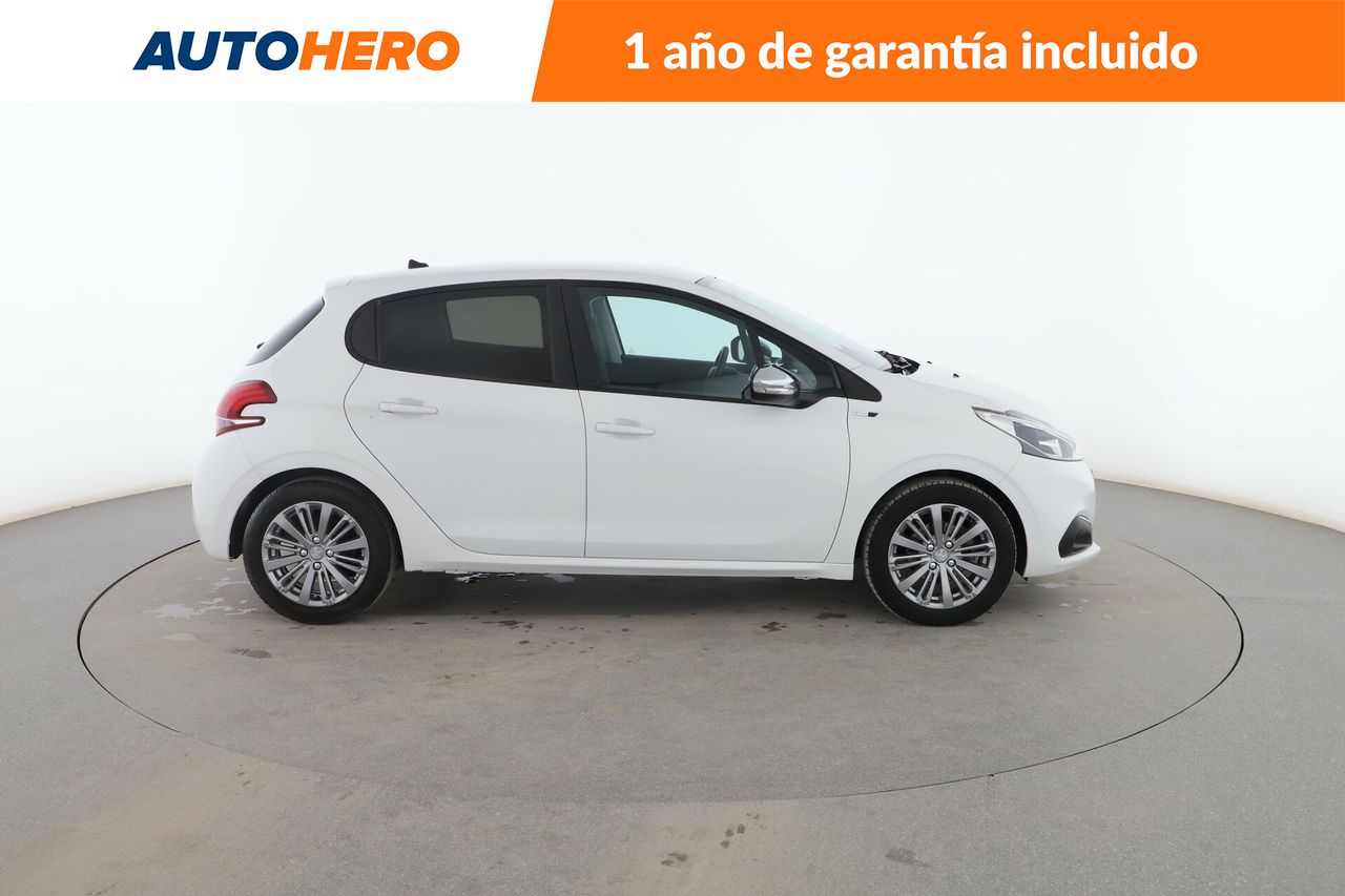 Foto Peugeot 208 7
