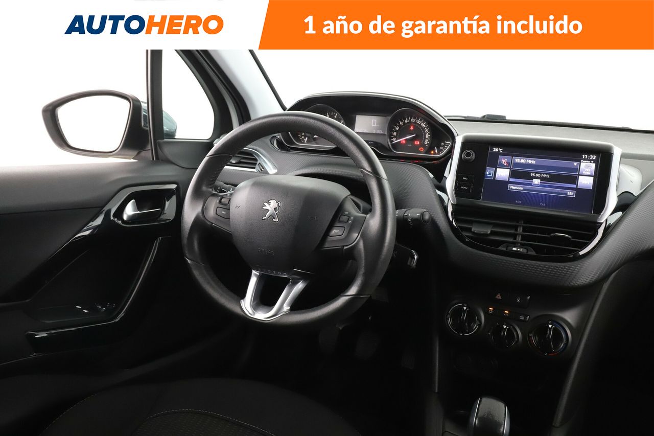 Foto Peugeot 208 14
